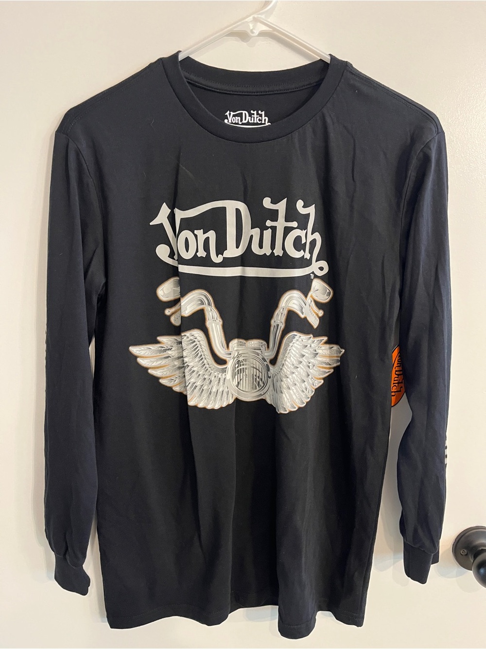 NWT Women’s size oversized XS Von Dutch Hit The Road long sleeve shirt
